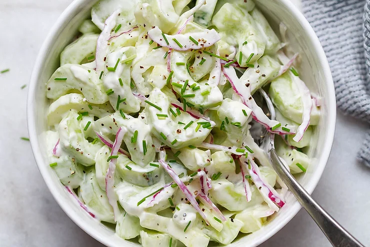 Quick Creamy Cucumber Salad